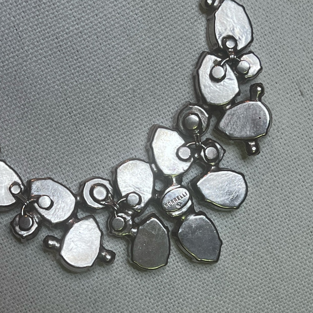 Designer Sorrelli signed statement necklace - Picture 5 of 7
